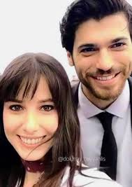 a beautiful early Sunday evening with men and actors of different faces,  with CAN YAMAN. ⭐️🌙⭐️🌙⭐️💋