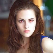 Kristen Stewart Breaking Dawn Part 2 Breaks Brazil Record Lentes De Contacto De Color Kristen Stewart Belleza Mujer
