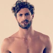 Men's messy look work swell in thick and wavy hair. Best Messy Hairstyles For Men In 2020 Hairstyle On Point Mens Messy Hairstyles Curly Hair Men Beard Styles For Men