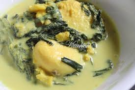 Masukkan cili dalam periuk, tambah santan dan masak atas api sederhana. Masak Lemak Tempoyak Telur Itik Dengan Pucuk Ubi Azie Kitchen