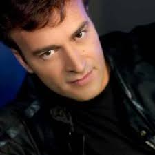 Discover all tony carreira's music connections, watch videos, listen to music, discuss and download. Tony Carreira Tony Carreira69 Twitter