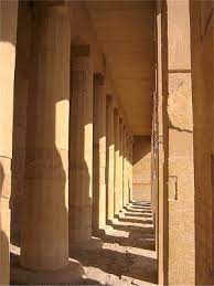 Temple Of Queen Hatshepsut Senemut Deir El Bahri 1460 Bc Ancient Egyptian Architecture Ancient Egyptian Tombs Ancient Architecture