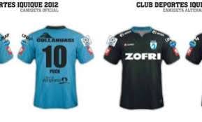 Master service es protagonista en la parte trasera de nuestra camiseta, mientras que master bloq figura en las medias oficiales de los dragones. Se Acaba El Misterio Deportes Iquique Presenta Nueva Camiseta Para El 2012 El Boyaldia Noticias De Iquique Y Tarapaca