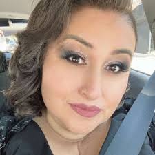 Nina Tapia (@nina_nina_loves_u)