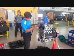 Permohonan kemasukan tingkatan 4 sekolah menengah teknik & kolej vokasional pengambilan tahun 2014 telah dibuka untuk pelajar tingkatan 3 pmr 2013. Kolej Vokasional Melaka Tengah Kv Skills Unit Tek Automotif Youtube