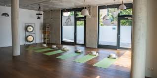 The power yoga company is the leading yoga studio in london. Green Yoga Read Reviews And Book Classes On Classpass