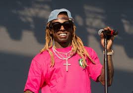 Rappers with dreads in this video you will see rappers that have dreadlocks both white rappers with dreads and black rappers. 18 Short Rappers Who Dominated The Music Industry