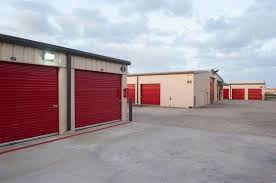 Why Choose Montgomery Self Storage Reason 2 Wide Variety Of Storage Unit Sizes We Are The Smart Self Storage Self Storage Storage Unit Sizes Storage Spaces