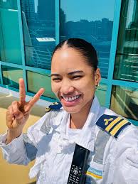 👤 (1) sent you a friend request ❤️