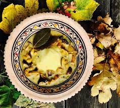 Schwammerlsupperl Mit Stampf Herbstrezepte Rezepte Essen Und Trinken