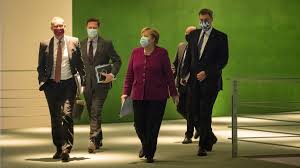 His declaration came just hours after german chancellor angela merkel also announced. Hitzige Debatte Uber Lockdown In Deutschland Br24