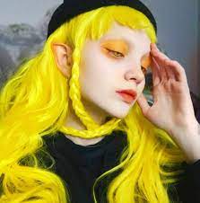 Pin By Stellina On Y E L L O W Pretty People Grunge Hair Hair Color