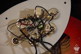 Guitar wiring diagrams guitar output jack wiring volume furthermore 2 way toggle switch. Getting That Vintage Rickenbacker 12 String Tone Anatomy Of Guitar Tone