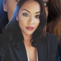 Roxanne Chung's Instagram, Twitter & Facebook