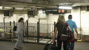 I first visited the chambers street bmt station, which serves j and z trains during the week and is the southern terminal for the j train on weekends, for forgotten new york in 2003. One Of Nyc S Most Decrepit Subway Stations Will Be Upgraded