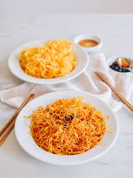 Simple Spicy Pan Fried Noodles Recipe Pan Fried Noodles Noodles Spicy