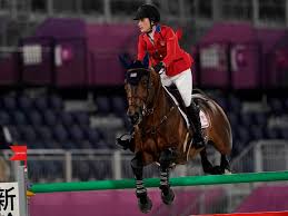 American showjumper jessica springsteen is the daughter of rock star bruce springsteen and peter charles' london 2012 horse murka's vindicat w (vinnie) was sold to jessica in september. T72orjpan68sm