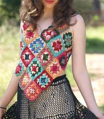 Pattern from the 1970s is for men or women. Granny Square Crochet Halter Top Granny Square Crochet Crochet Fashion Crochet Halter Tops