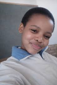 The baby lion drank water, then out of nowhere decided to go back to the  river 😫I chased him and found him ready to jump in thinking crocodiles  were his new friends😢this