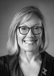 Andrew Earnest's Instagram, Twitter & Facebook