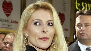 Das Ende einer Jugendliebe: Oliver Kahn lässt sich von Simone scheiden