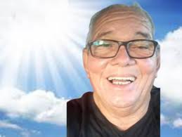 A fayece Johnny Edwin Angela conoci como: “Eddy of Charles” Propietario di  Angel Tours