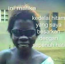 Sulistyawan, muhammad (2016) pembuatan bubuk kopi kedelai hitam ( malika ) dengan penambahan jahe kuning (glycine soja sieb & zingiber officinale ). Malika Kecap Bango Dengan