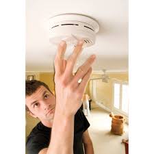Kidde strongly recommends that both ionization and photoelectric smoke alarms be installed to help ensure maximum detection of the various types of fire that can occur. 10 Year Sealed Smoke Alarm Walmart Com Walmart Com