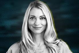 Karen Scofield's Instagram, Twitter & Facebook