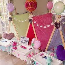 Isn't this girls' sleepover just the cutest? The Sleepover Party People Red Kite Days