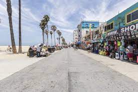 Los angeles international airport is 7 miles away. Venice City Beach Los Angeles Ca California Beaches