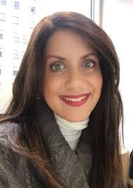 Janet Sisson's Instagram, Twitter & Facebook