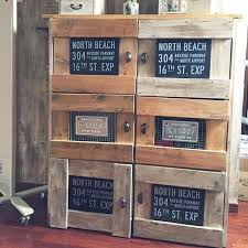 100均素材を組み合わせよ カラーボックスに扉をつけるdiy方法11選 カラーボックス カラボ インテリア 収納