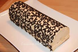 Buche Pommes Caramel Au Beurre Sale Creme Brulee Vanille Et Speculoos Cuisine En Creme Brulee Vanille Caramel Au Beurre Buche De Noel Caramel Beurre Sale