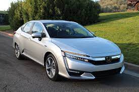 The honda clarity is a nameplate used by honda on alternative fuel vehicles. 2018 Honda Clarity Review Ratings Specs Prices And Photos The Car Connection