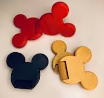 Family shares custom Mickey fidget toys using 3D printing