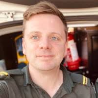 20+ perfiles de «Costello»