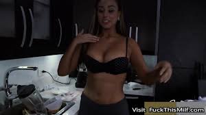 Big Booty Latina Maid Sofia Cleaning My Apartment In Colombia! - Sofia Nix  - EPORNER