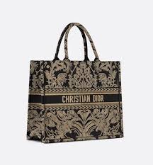 Dior vs Chanel: Which Luxury Brand Is Best? | Chic Pursuit: The Best In  Styling, Luxury Fashion & Beauty