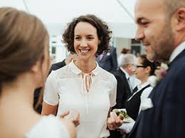 Hochzeitsrednerinnen für Eure Freie Trauung
