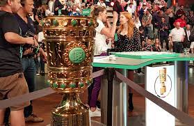 Why the name change, what is the competition like the teams of the top three tiers of bundesliga take up 36 spots, though tier 3 is technically not allowed to carry the name bundesliga and there are only the. Blind Footballer Serdal Celebi To Carry Out Dfb Pokal Round Of 16 Draw