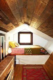 Rumah kayu kini kembali menarik minat orang. Yuk Ubah Loteng Rumah Anda Menjadi Tempat Bersantai Yang Keren