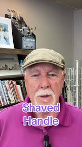 Scraping out paint, watercolor #watercolortips #bailey #fyp  #watercolourpainting