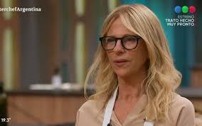 Claude lévistrauss claudia fontán claudio cerini claudio kleiman claudio larrea claudio tolcachir claudio villarruel clemente cancela. Hay Amor Claudia Fontan Hablo De Su Cita Con El Loco Montenegro En Masterchef Gente Online