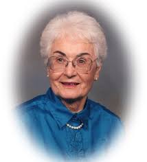 Elma Rice's Instagram, Twitter & Facebook