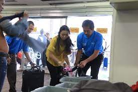 Rp 50.000 waktu tempuh : Soekarno Hatta Tangerang