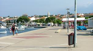 Novalja is a city on the island of pag. Online Hafenhandbuch Kroatien Hafen Novalja Auf Der Insel Pag
