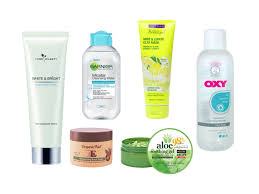 Kosmetik atau produk perawatan wajah wardah untuk kulit berminyak memiliki serangkaian produk dengan jenis tertentu. My Drugstore Skincare Routine Oily Skin Lenne