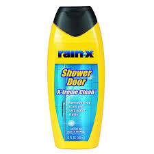 A solution of hot water and mix vinegar can remove even the stubbornest stains with only gentle scrubbing in rapid time. Rain X Shower Door X Treme 12 Fl Oz 630035 Removes Soap Scum And Hard Water Stains Walmart Com Walmart Com