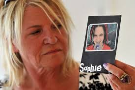 Sophie lancaster, 20, and her boyfriend robert maltby, then 21, were attacked by a gang of youths they say he's queer, he's a freak, he's a murderer, he's a paedophile, she says, barely masking her. Sophie Lancaster S Mum On How Her Daughter S Murder Is Inspiring Corrie Storyline Lancslive